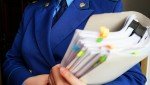 В Лысьве прокуратура направила в суд уголовное дело по факту травмирования несовершеннолетнего при падении наледи с крыши жилого дома